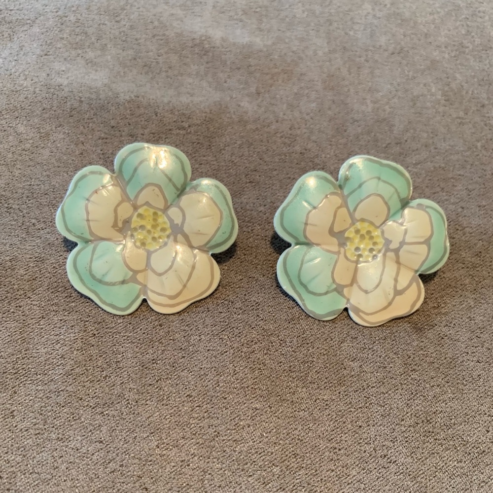 Vintage Floral Earrings